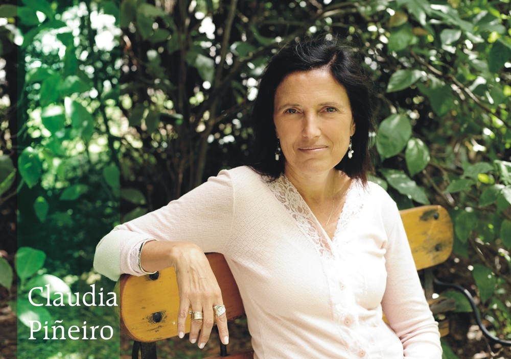 Claudia Piñeiro: La literatura no tiene que ser políticamente correcta – La  Tundra Revista